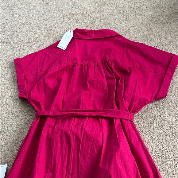 Universal Standard belted shirt dress - Picture 12 of 12